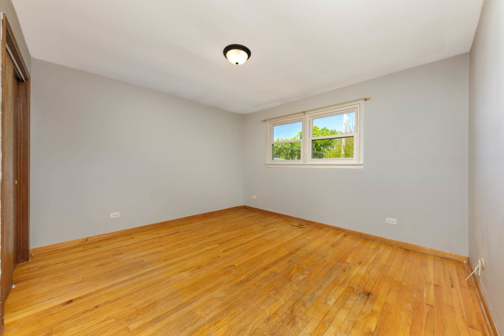 1403 East Lowden Avenue Wheaton IL 60189