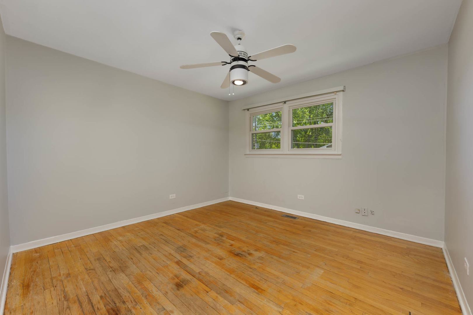 1403 East Lowden Avenue Wheaton IL 60189