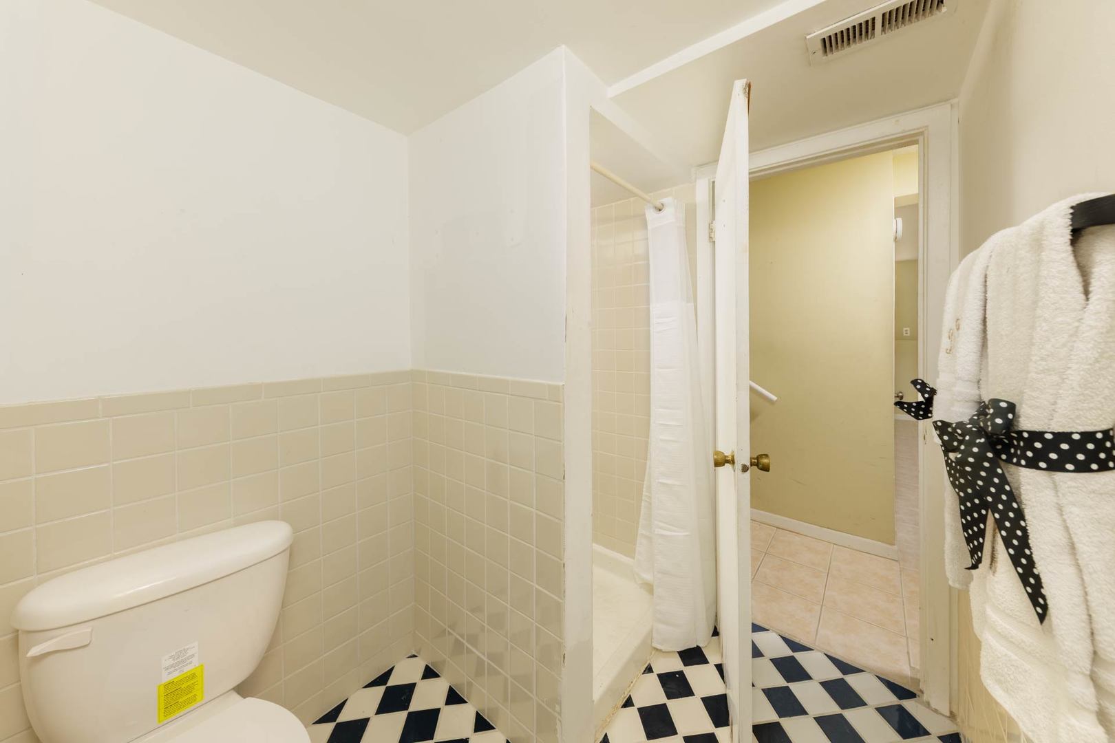 1403 East Lowden Avenue Wheaton IL 60189