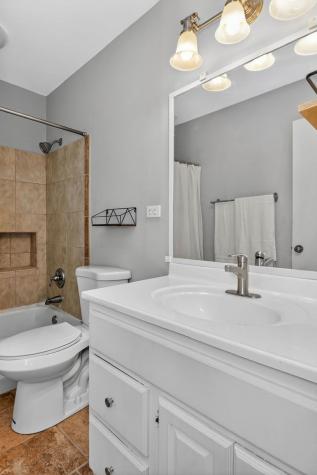 2S638 Enrico Fermi Court Warrenville IL 60555