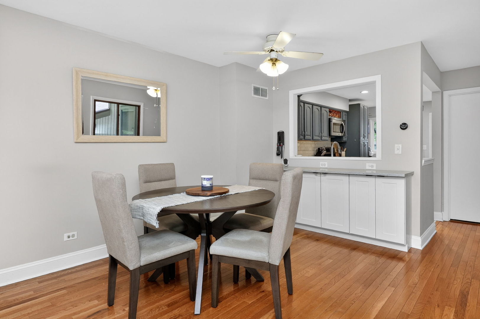 2S638 Enrico Fermi Court Warrenville IL 60555