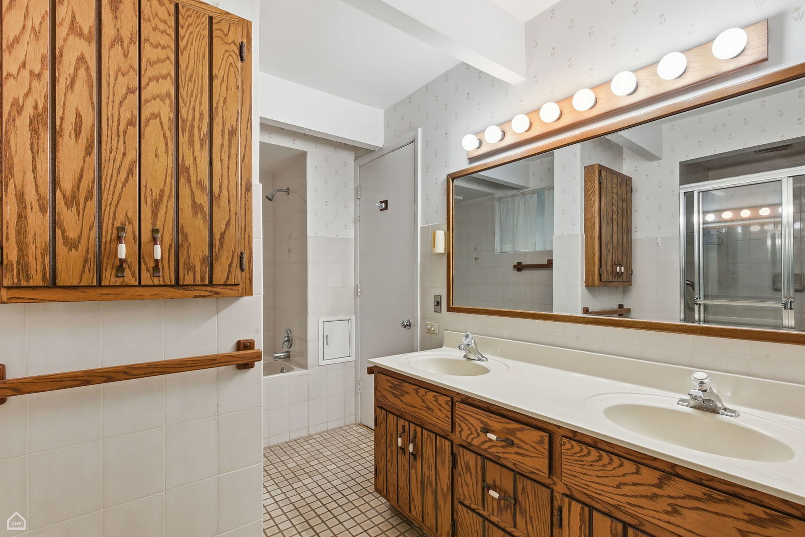 1s140 Pine Lane Lombard IL 60148