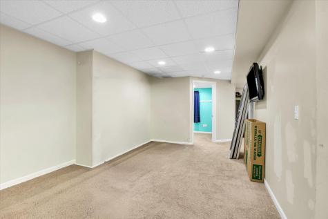 406 Tickseed Avenue Savoy IL 61874