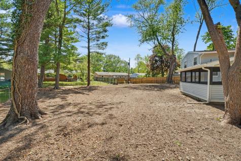 2303 Brookhaven Drive Champaign IL 61821