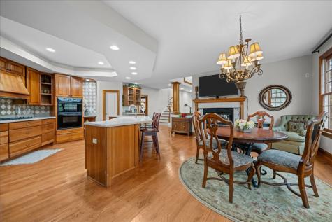 4N494 Hidden Oaks Road St. Charles IL 60175