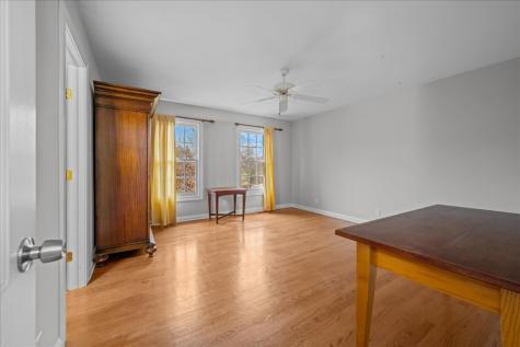 4N494 Hidden Oaks Road St. Charles IL 60175