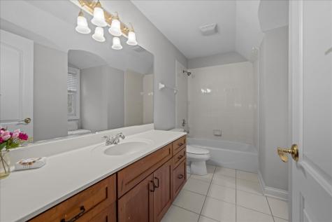 4N494 Hidden Oaks Road St. Charles IL 60175