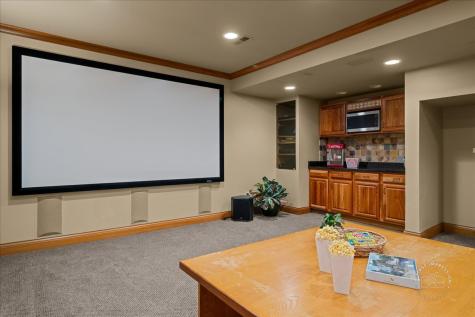 4N494 Hidden Oaks Road St. Charles IL 60175