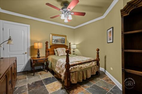 4N494 Hidden Oaks Road St. Charles IL 60175