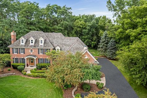 4N494 Hidden Oaks Road St. Charles IL 60175