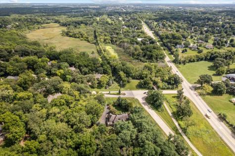 4N494 Hidden Oaks Road St. Charles IL 60175
