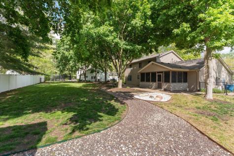 789 County Farm Road Monticello IL 61856