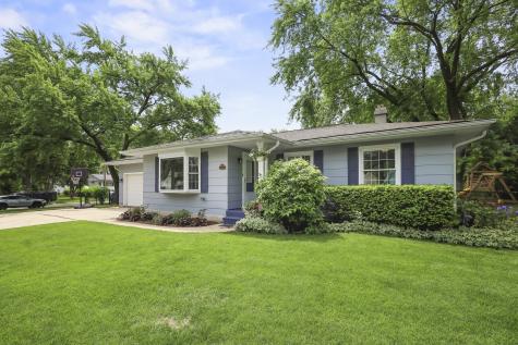 30W111 Bruce Lane Naperville IL 60563