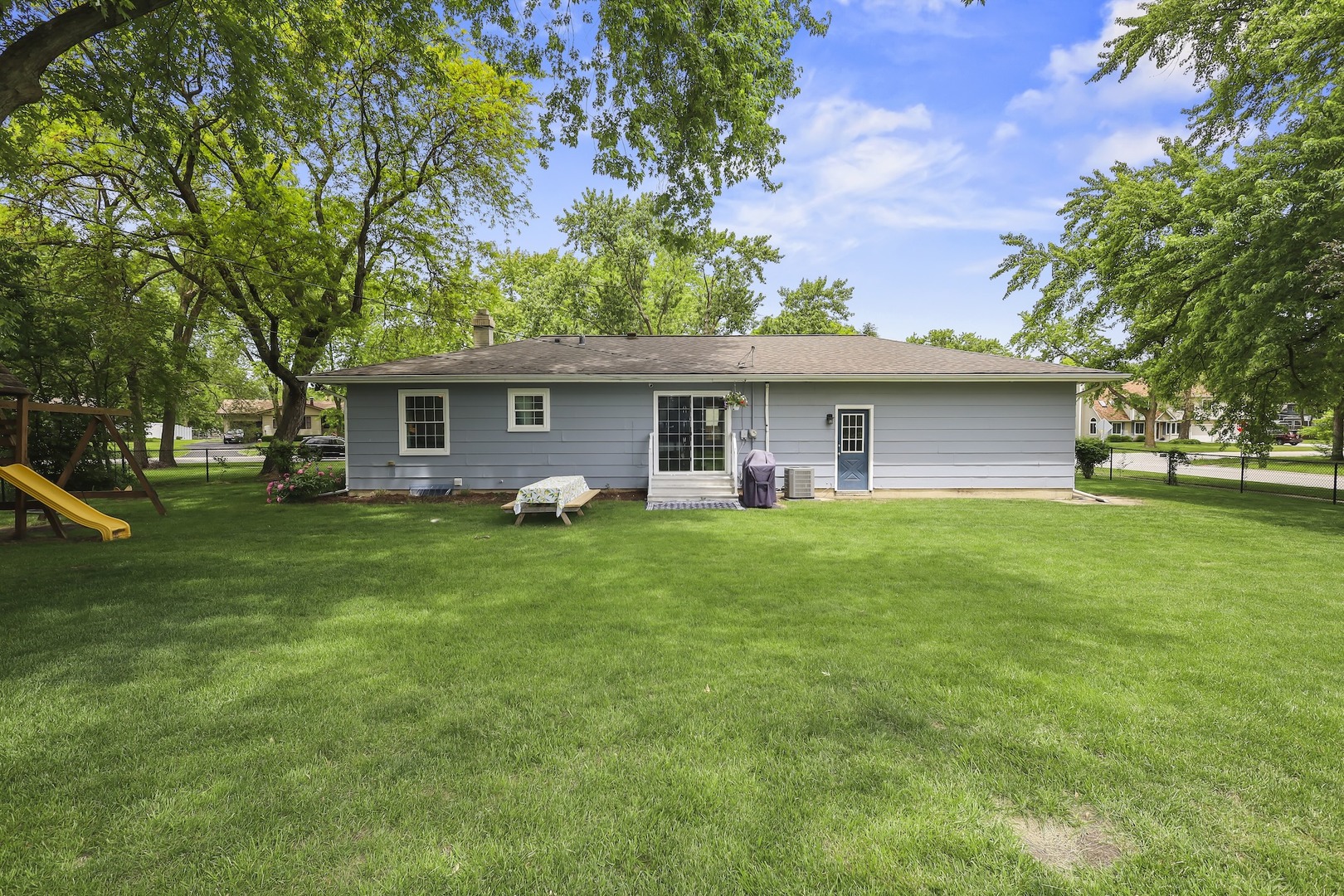 30W111 Bruce Lane Naperville IL 60563