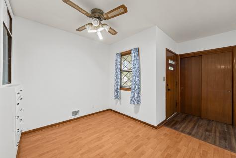 2400 27TH Street Rock Island IL 61201