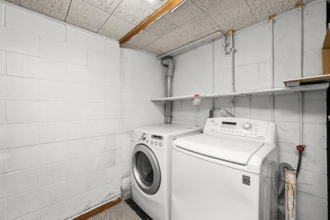 2400 27TH Street Rock Island IL 61201