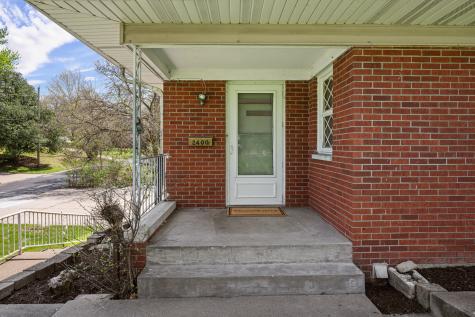 2400 27TH Street Rock Island IL 61201