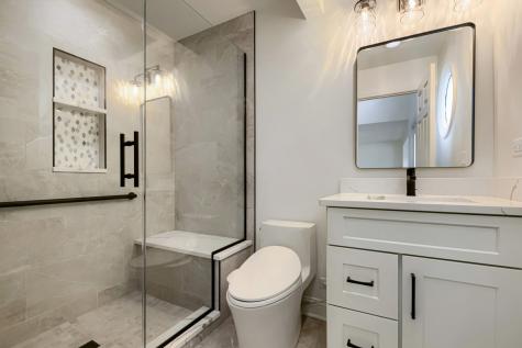 1820 Nicholson Drive Hoffman Estates IL 60192