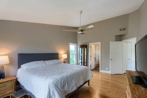 1820 Nicholson Drive Hoffman Estates IL 60192