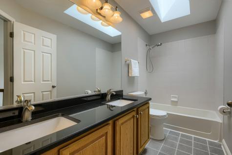 1820 Nicholson Drive Hoffman Estates IL 60192