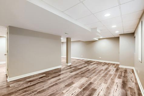 1820 Nicholson Drive Hoffman Estates IL 60192
