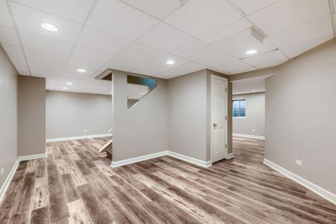 1820 Nicholson Drive Hoffman Estates IL 60192