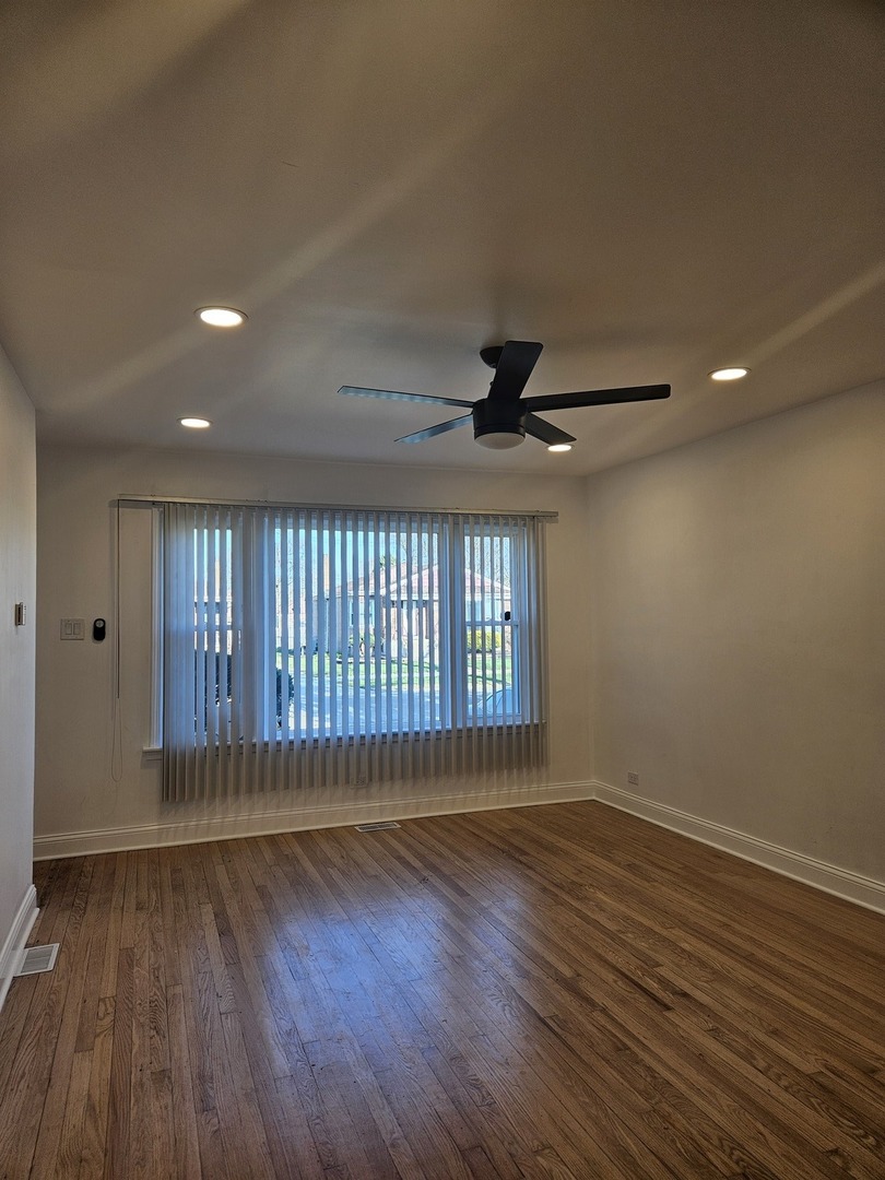 12218 South Wentworth Avenue Chicago IL 60628