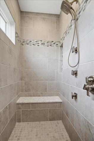 34 Stonebrook Court Bloomington IL 61704
