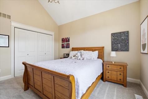 34 Stonebrook Court Bloomington IL 61704