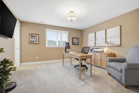 34 Stonebrook Court Bloomington IL 61704
