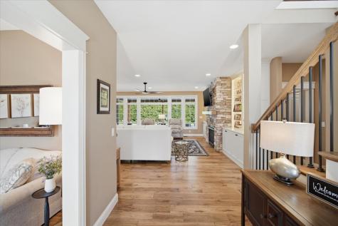 34 Stonebrook Court Bloomington IL 61704