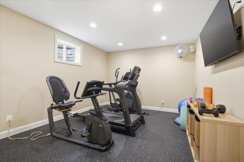 34 Stonebrook Court Bloomington IL 61704