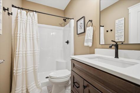 34 Stonebrook Court Bloomington IL 61704