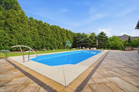 34 Stonebrook Court Bloomington IL 61704