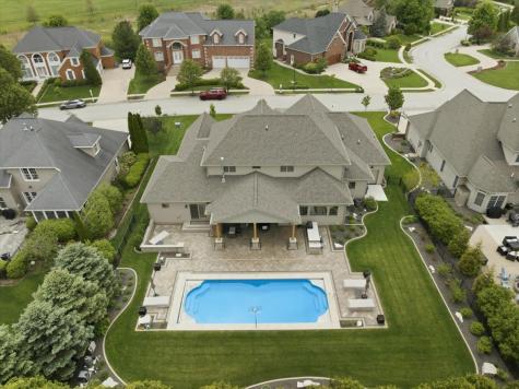 34 Stonebrook Court Bloomington IL 61704