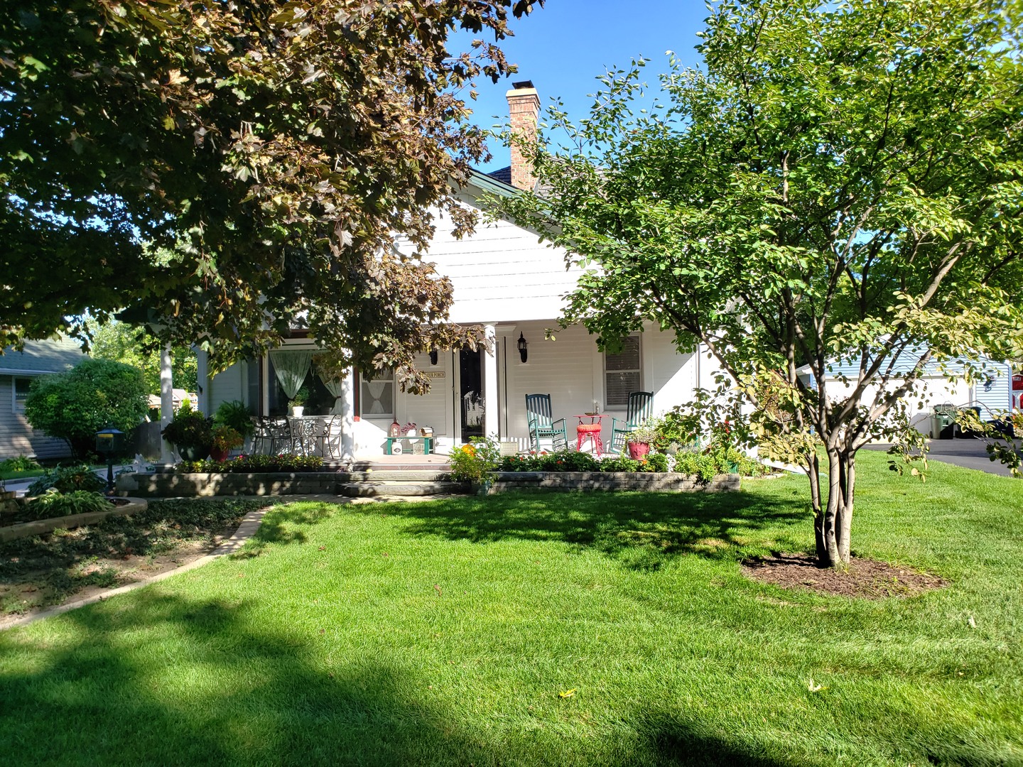 145 South Hickory Street Palatine IL 60067