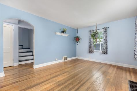 17639 Roy Street Lansing IL 60438