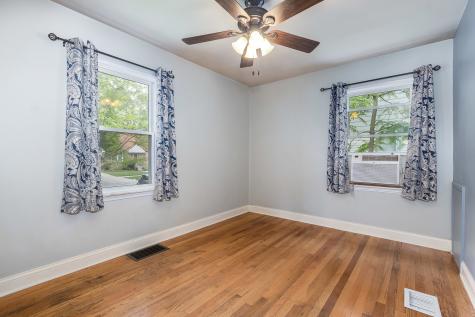17639 Roy Street Lansing IL 60438