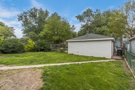 17639 Roy Street Lansing IL 60438