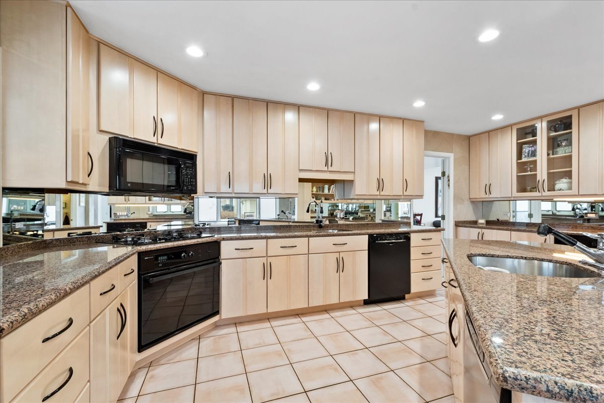 3918 Enfield Avenue Skokie IL 60076