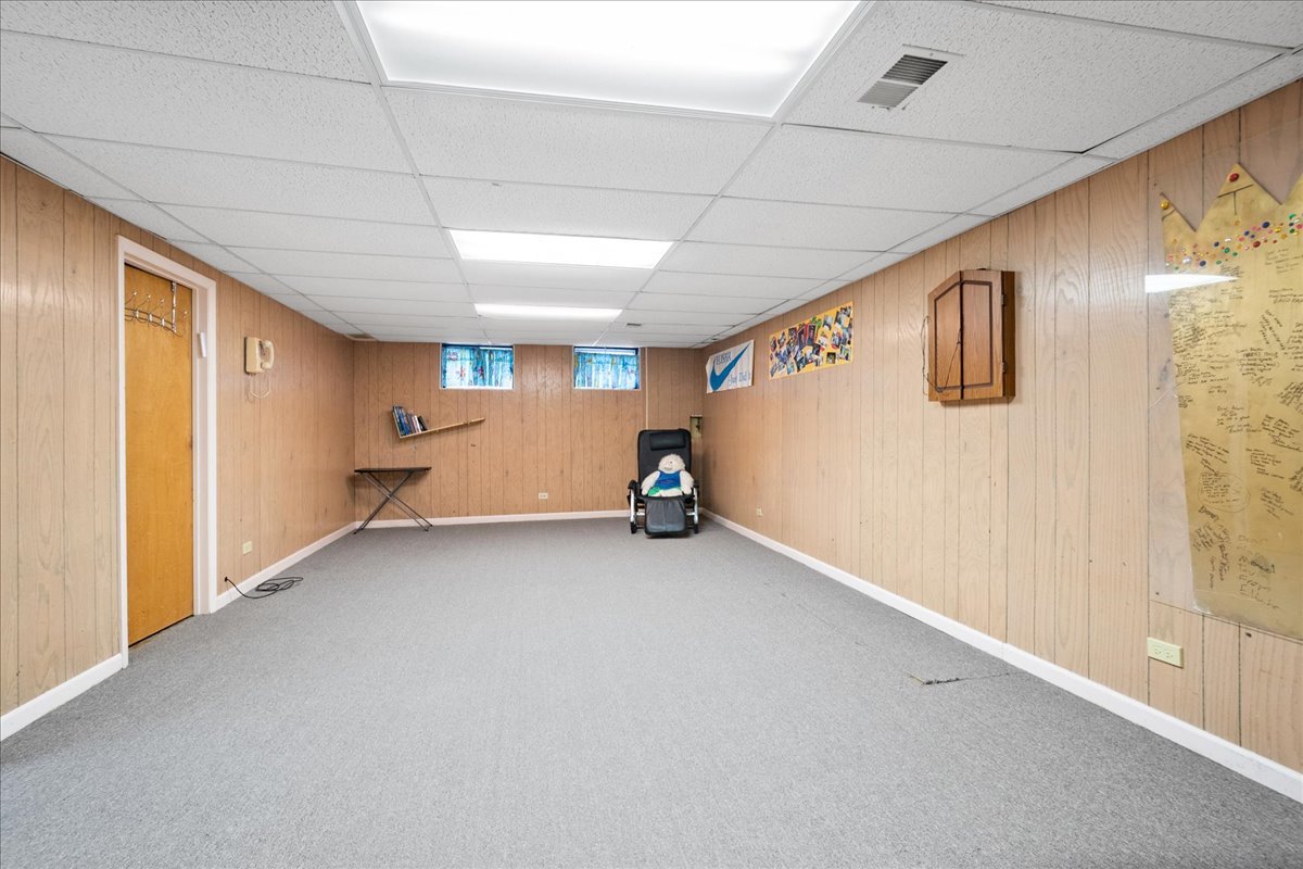 3918 Enfield Avenue Skokie IL 60076