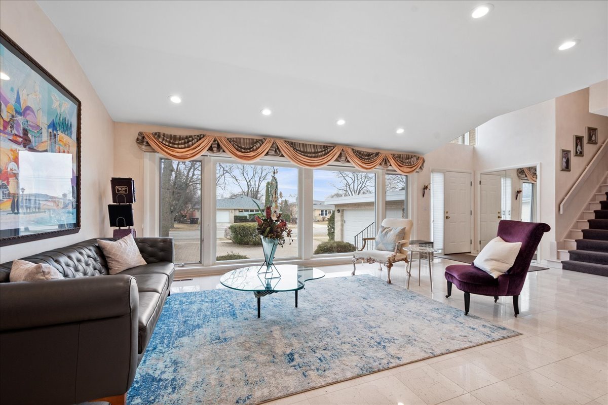 3918 Enfield Avenue Skokie IL 60076