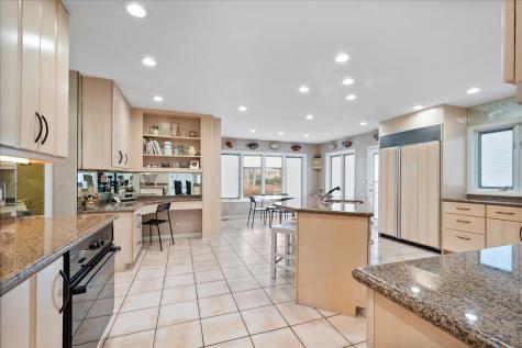 3918 Enfield Avenue Skokie IL 60076