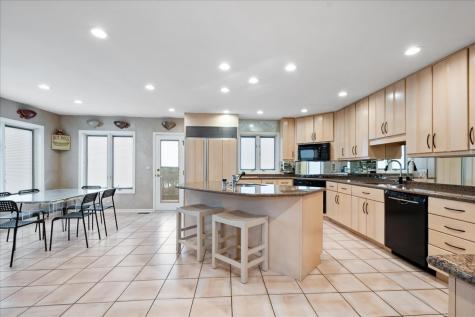 3918 Enfield Avenue Skokie IL 60076