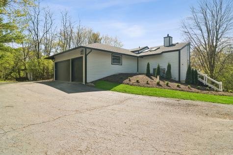 6739 Lakeridge Drive Long Grove IL 60047
