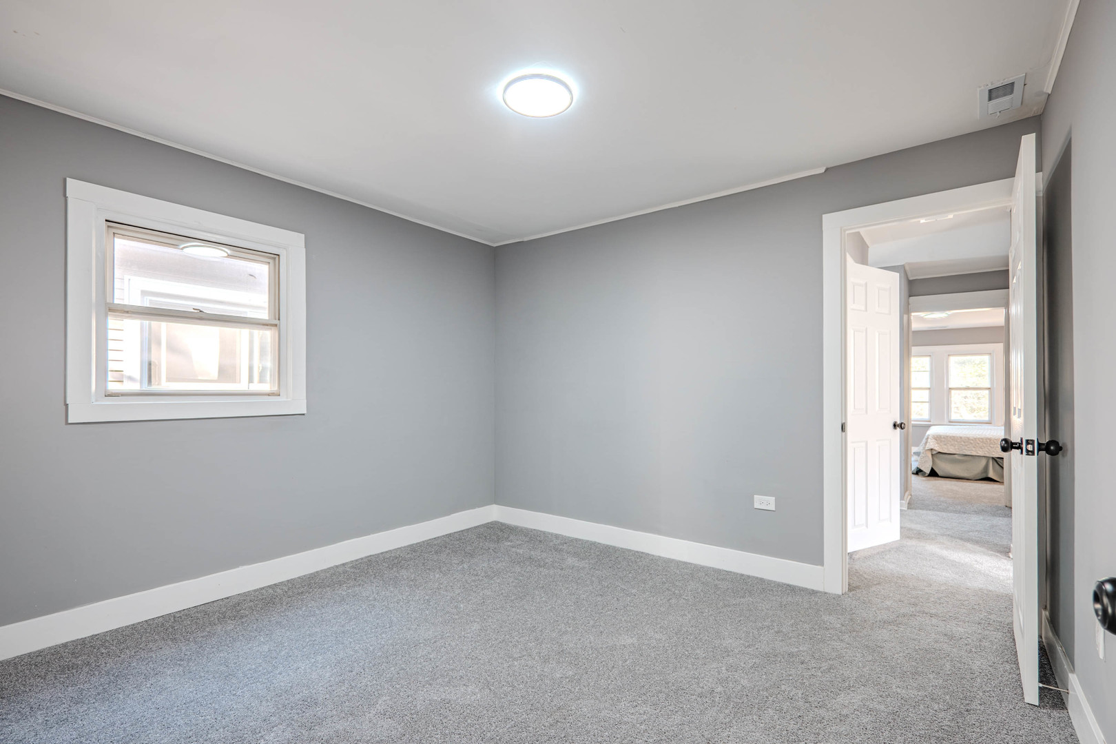 7836 South Saint Lawrence Avenue Chicago IL 60619