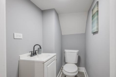 7836 South Saint Lawrence Avenue Chicago IL 60619