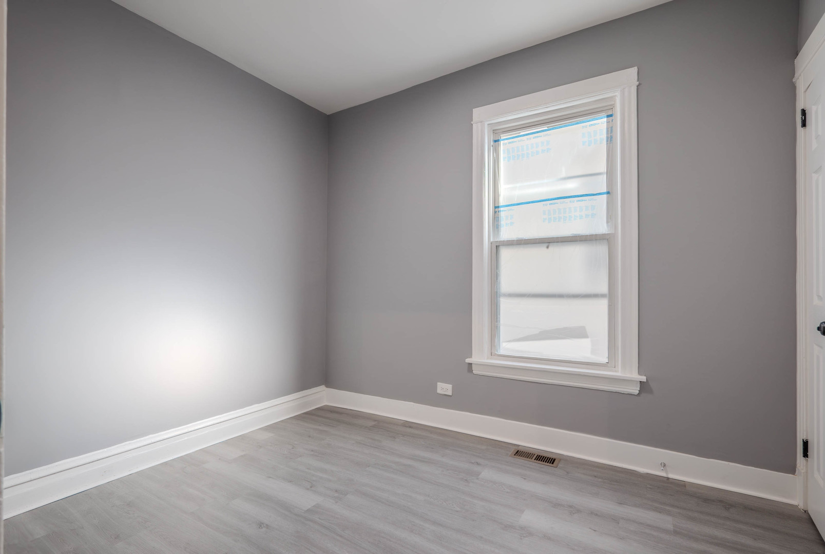 7836 South Saint Lawrence Avenue Chicago IL 60619