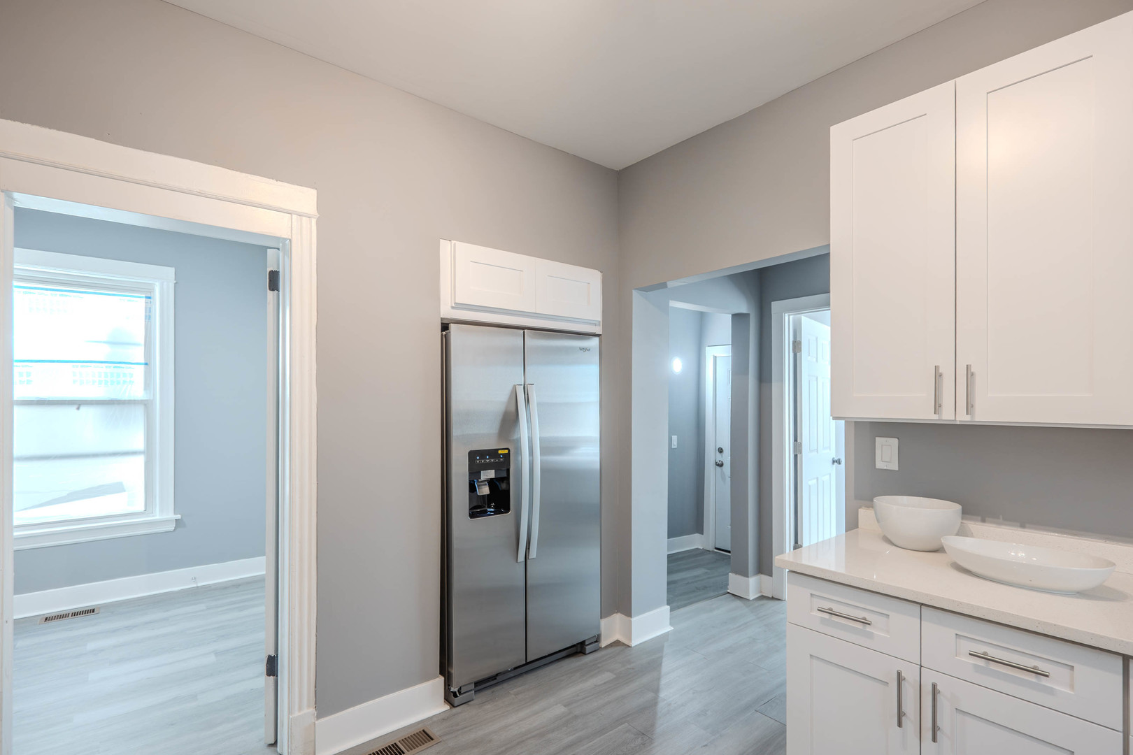7836 South Saint Lawrence Avenue Chicago IL 60619