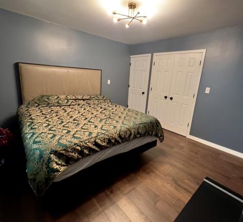 17750 Clyde Avenue Lansing IL 60438